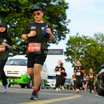 Runner Photo 3982912