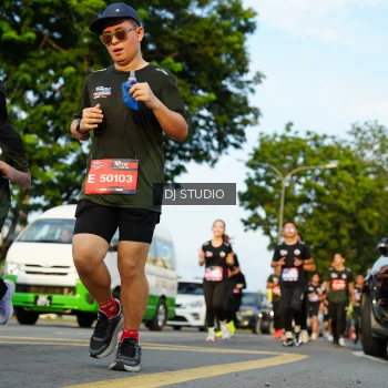 Runner Photo 3982923