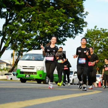Runner Photo 3982935