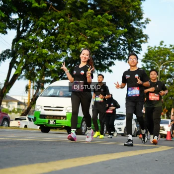 Runner Photo 3982958