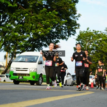 Runner Photo 3982961