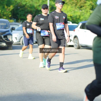 Runner Photo 3982986