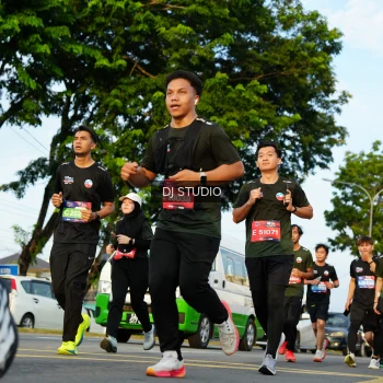 Runner Photo 3983039