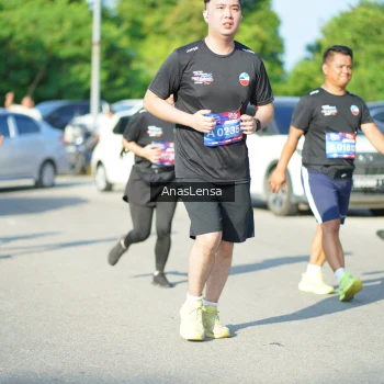 Runner Photo 3983099
