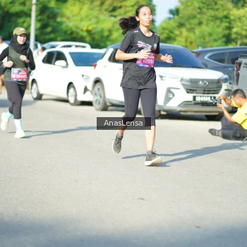 Runner Photo 3983210