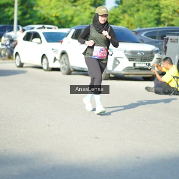 Runner Photo 3983216