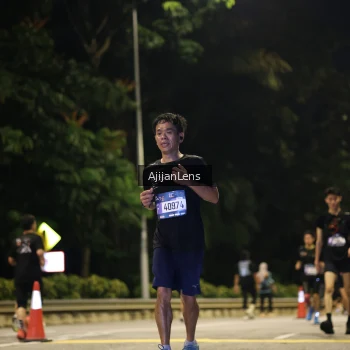 Runner Photo 3983217