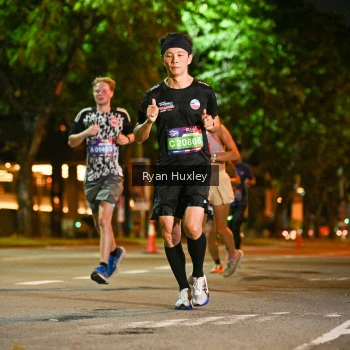 Runner Photo 3983250