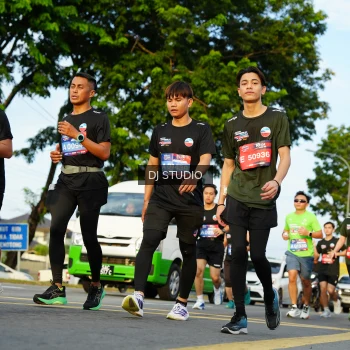 Runner Photo 3983313