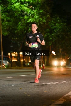 Runner Photo 3983322