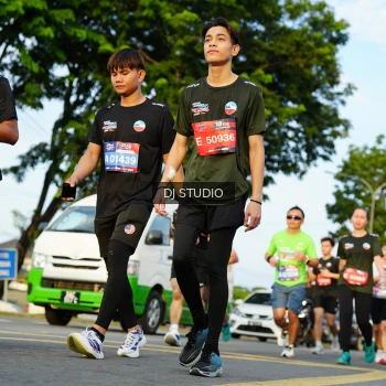 Runner Photo 3983365