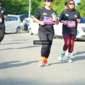 Runner Photo 3983393