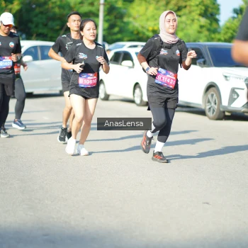 Runner Photo 3983445