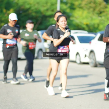 Runner Photo 3983450