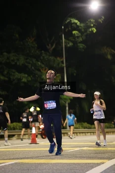 Runner Photo 3983452