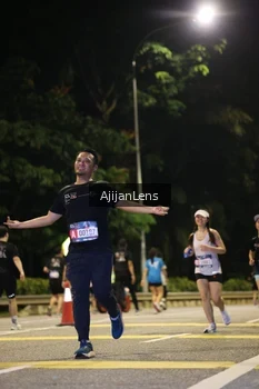 Runner Photo 3983466