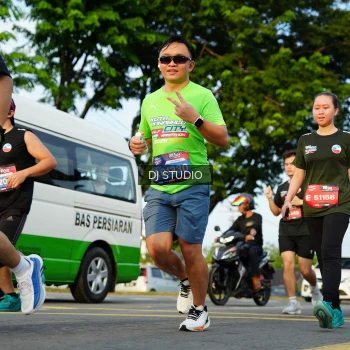 Runner Photo 3983479