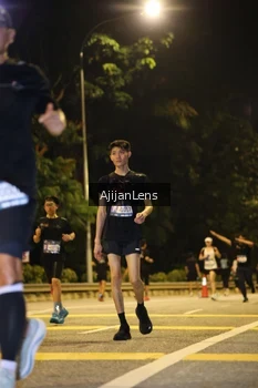 Runner Photo 3983496
