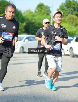 Runner Photo 3983526
