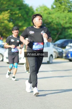 Runner Photo 3983531