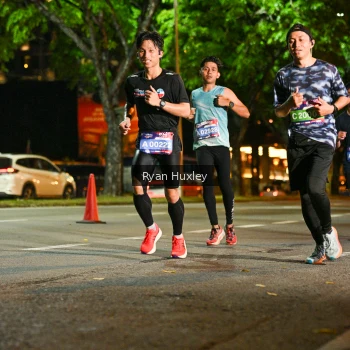 Runner Photo 3983564