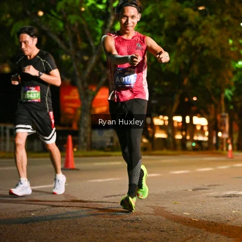 Runner Photo 3983645