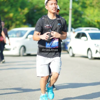 Runner Photo 3983647