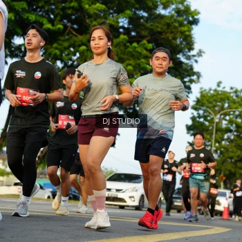 Runner Photo 3983664