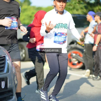 Runner Photo 3983666