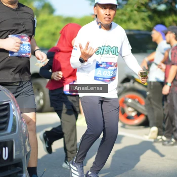 Runner Photo 3983668