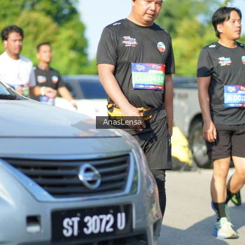 Runner Photo 3983680