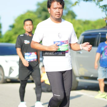 Runner Photo 3983687