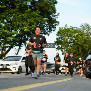 Runner Photo 3983722