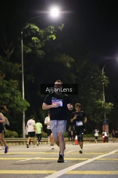 Runner Photo 3983733