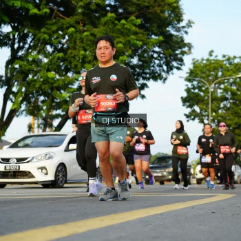 Runner Photo 3983741
