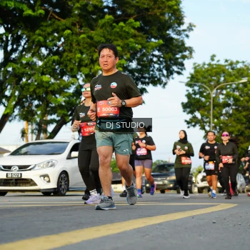 Runner Photo 3983744