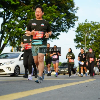 Runner Photo 3983750