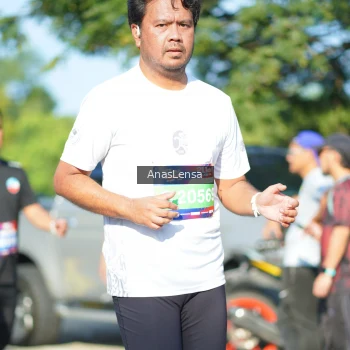 Runner Photo 3983758