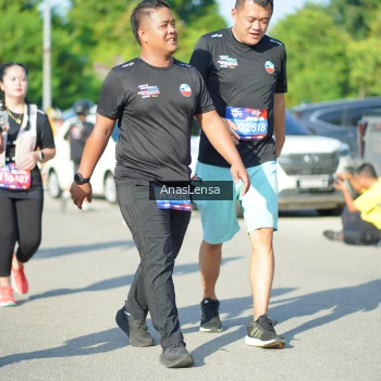 Runner Photo 3983790