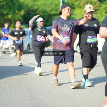 Runner Photo 3983807