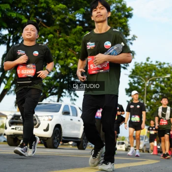 Runner Photo 3983885