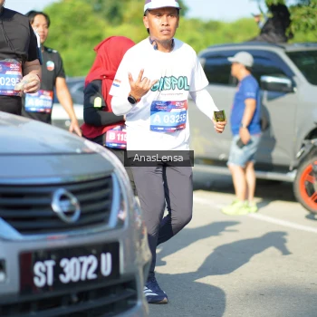Runner Photo 3983908