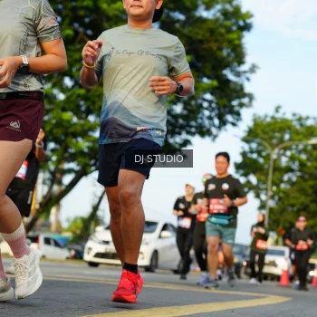 Runner Photo 3984001