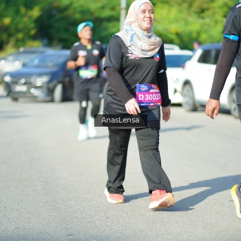 Runner Photo 3984002