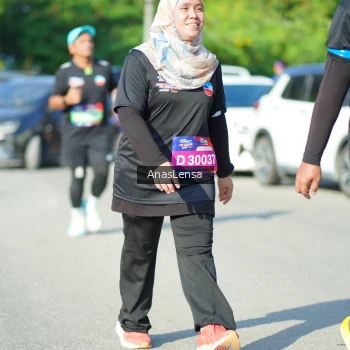 Runner Photo 3984010