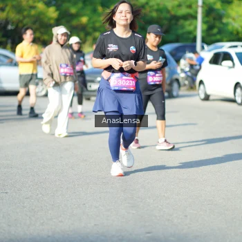 Runner Photo 3984037