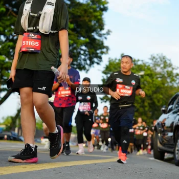 Runner Photo 3984094