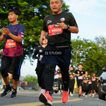 Runner Photo 3984114