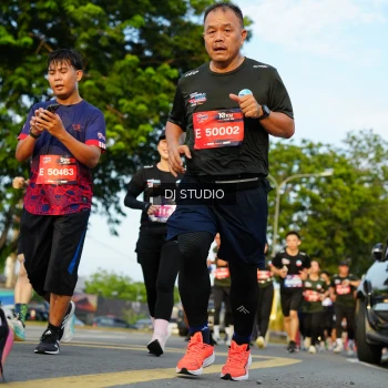 Runner Photo 3984127