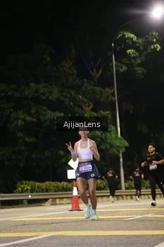 Runner Photo 3984130